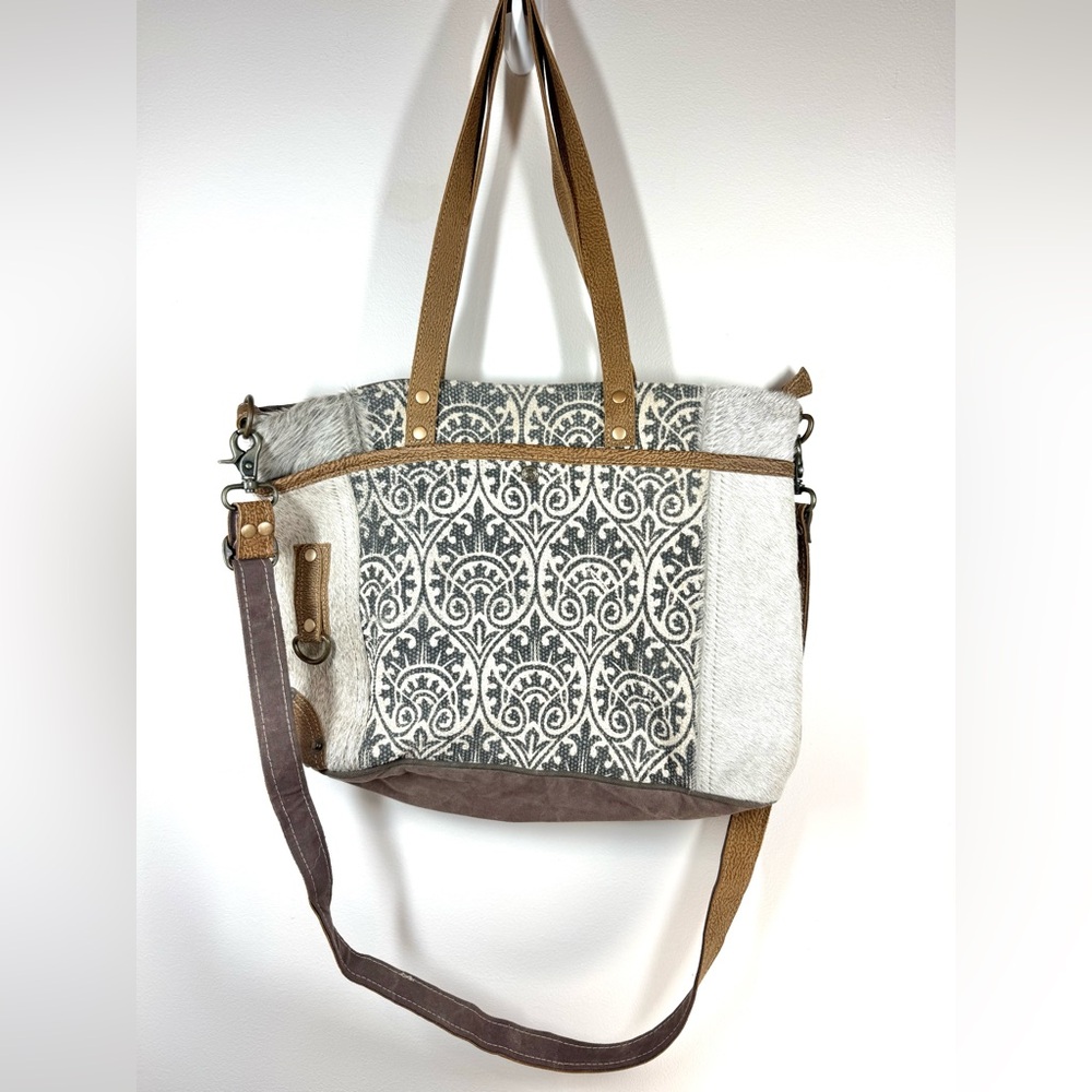 Myra Bag Ace Upcycled Canvas & Cowhide Messenger Bag - Picture 3 of 14